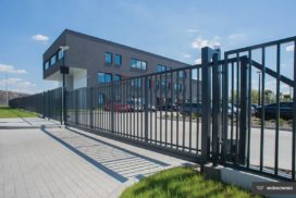 Industrie-Zaunfelder - ADAMS | Wiśniowski-Fachhändler - Tore / Fenster / Türen / Zäune - Verkauf | Montage | Service