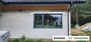 Brama garażowa UniTherm, okna PVC PRIMO 82, rolety Protecta P