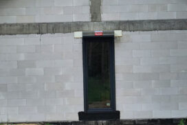 Brama garażowa UniTherm, okna PVC PRIMO 82, rolety Protecta P