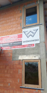 Okna PVC PRIMO 82, brama segmentowa UniTherm