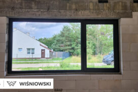 Brama garażowa UniTherm, okna PVC PRIMO 82, rolety Protecta P