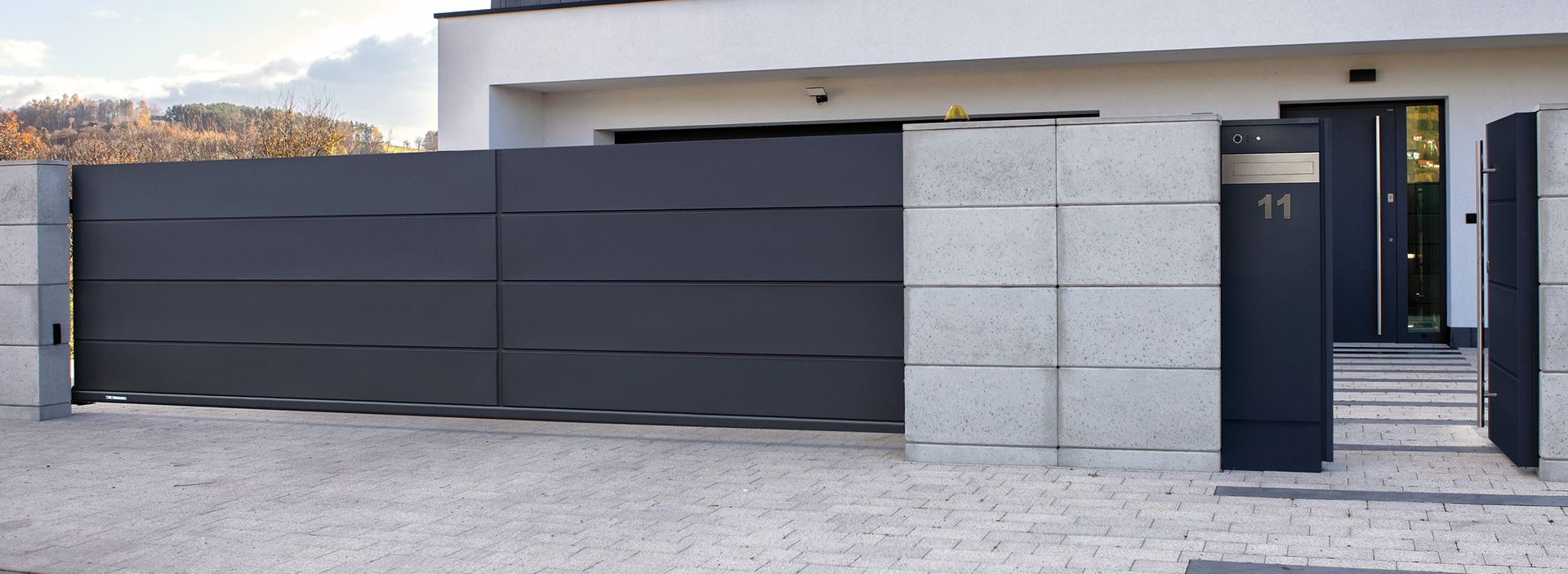 Ogrodzenia posesyjne, brama przesuwna Wiśniowski. Adams Salon partnerski Żary