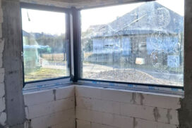 Nasze realizacje – Wiśniowski – Okna PRIMO 82, drzwi Nova, brama segmentowa UniTherm, rolety Protecta, żaluzje fasadowe