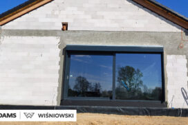 Nasze realizacje – Wiśniowski – Okna PRIMO 82, rolety Protecta, żaluzje fasadowe