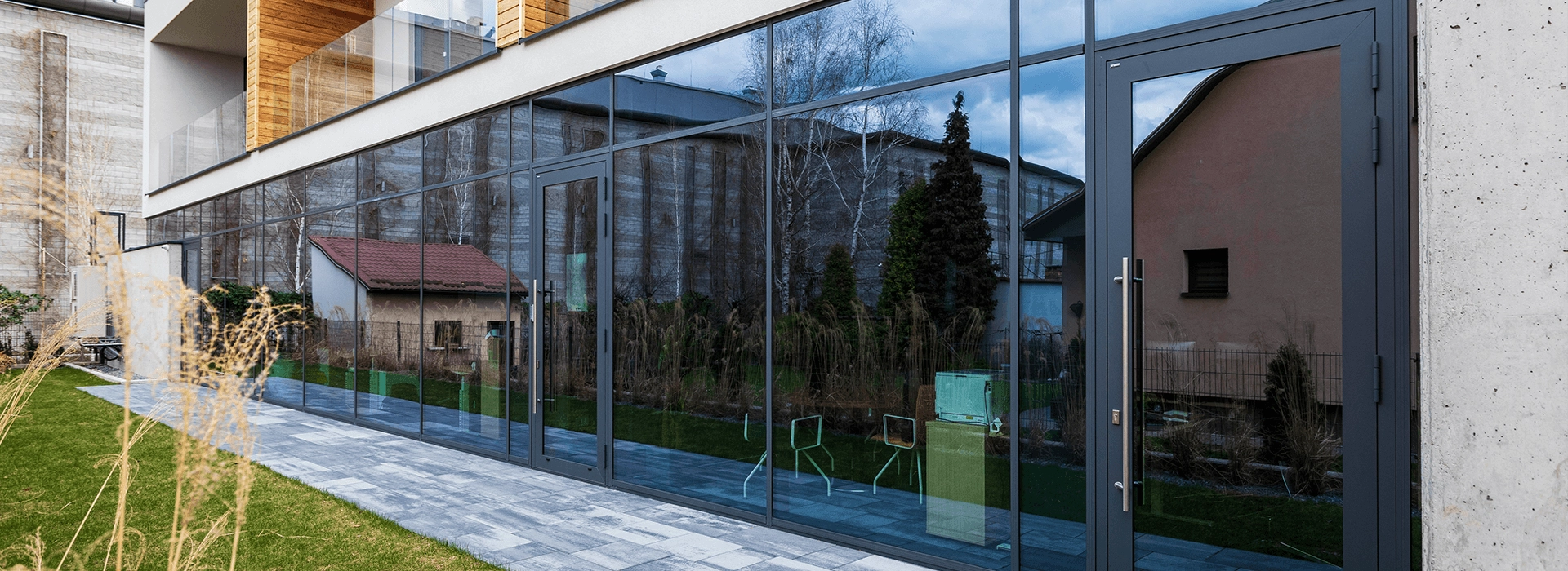 Ścianki aluminiowe Wiśniowski