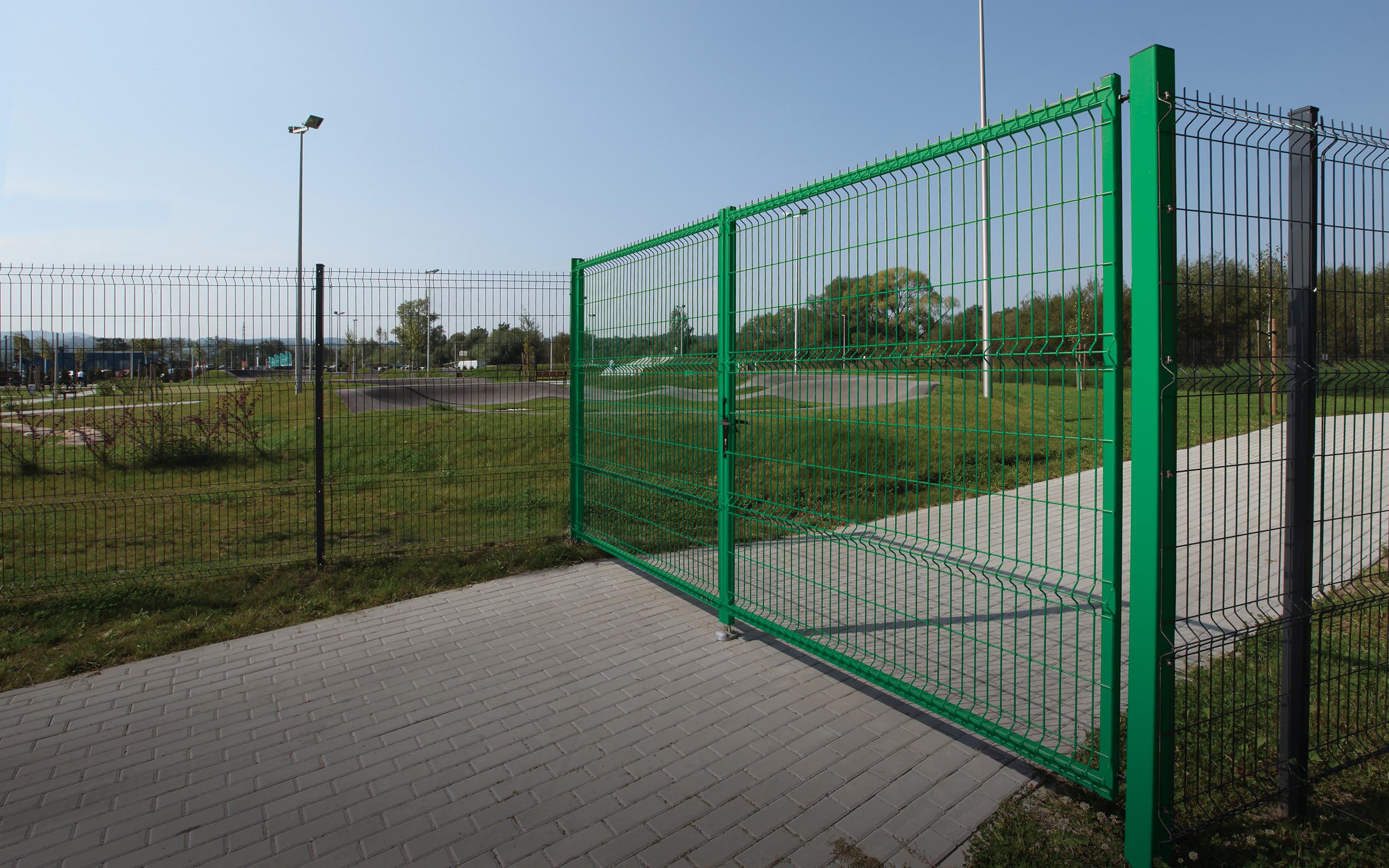 System ogrodzeniowy MODEST Wiśniowski System ogrodzeniowy MODEST Wiśniowski