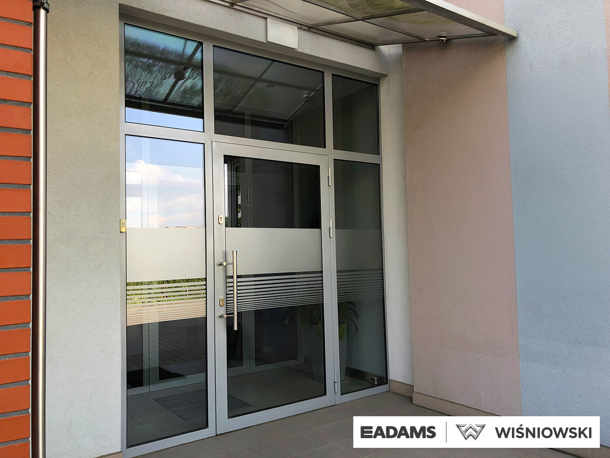 Nasze realizacje - Wiśniowski - Ścianka aluminiowa z drzwiami