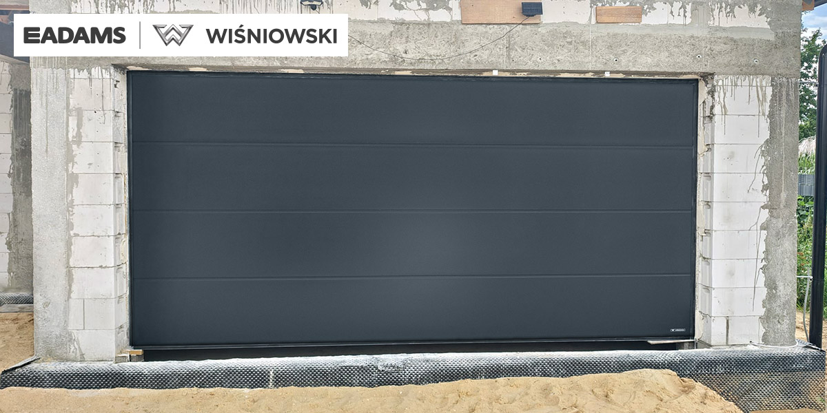Nasze realizacje – Wiśniowski – Brama segmentowa garażowa UniTherm